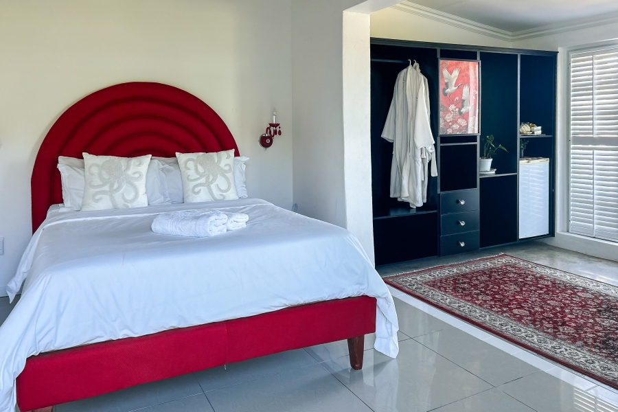 7 Bedroom Property for Sale in Old Place Western Cape